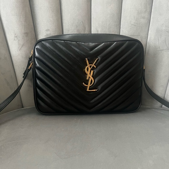 ❗️SOLD❗️Authentic YSL Saint Laurent Lou Camera Bag - Picture 1 of 16